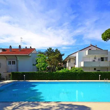 アパート Two-level Flat For Groups In Lignano